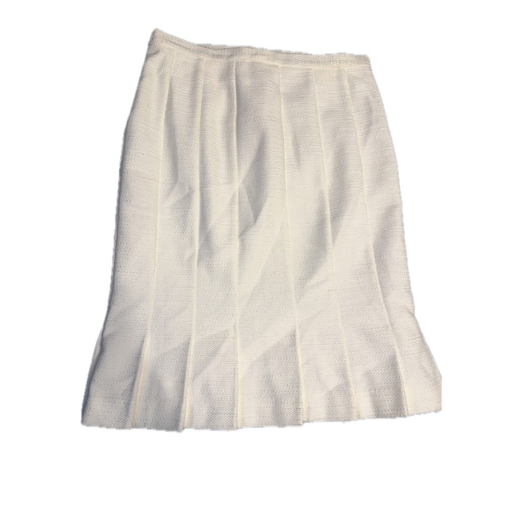 Holt Renfrew‎ White Textured Pleated Skirt Womens Size 4 Career Casual